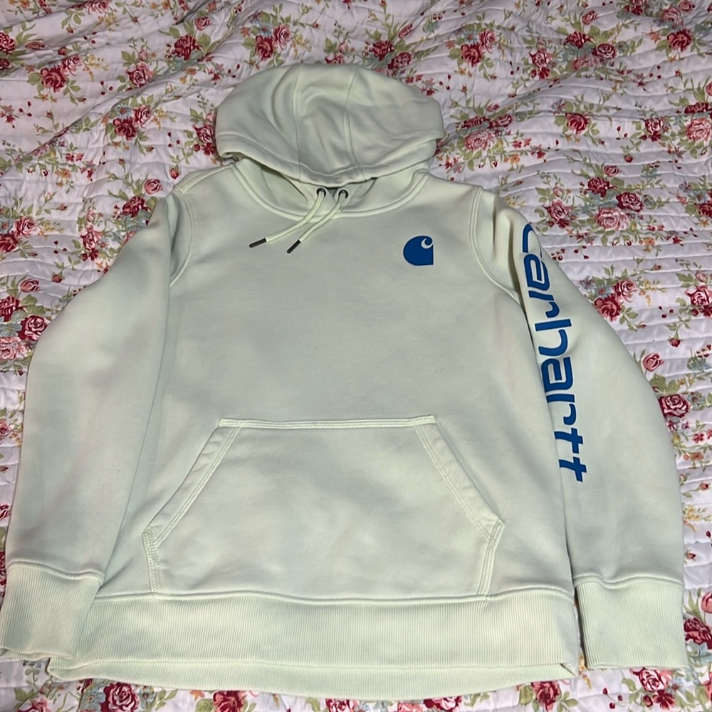 Brand: Carhartt.  Size: medium